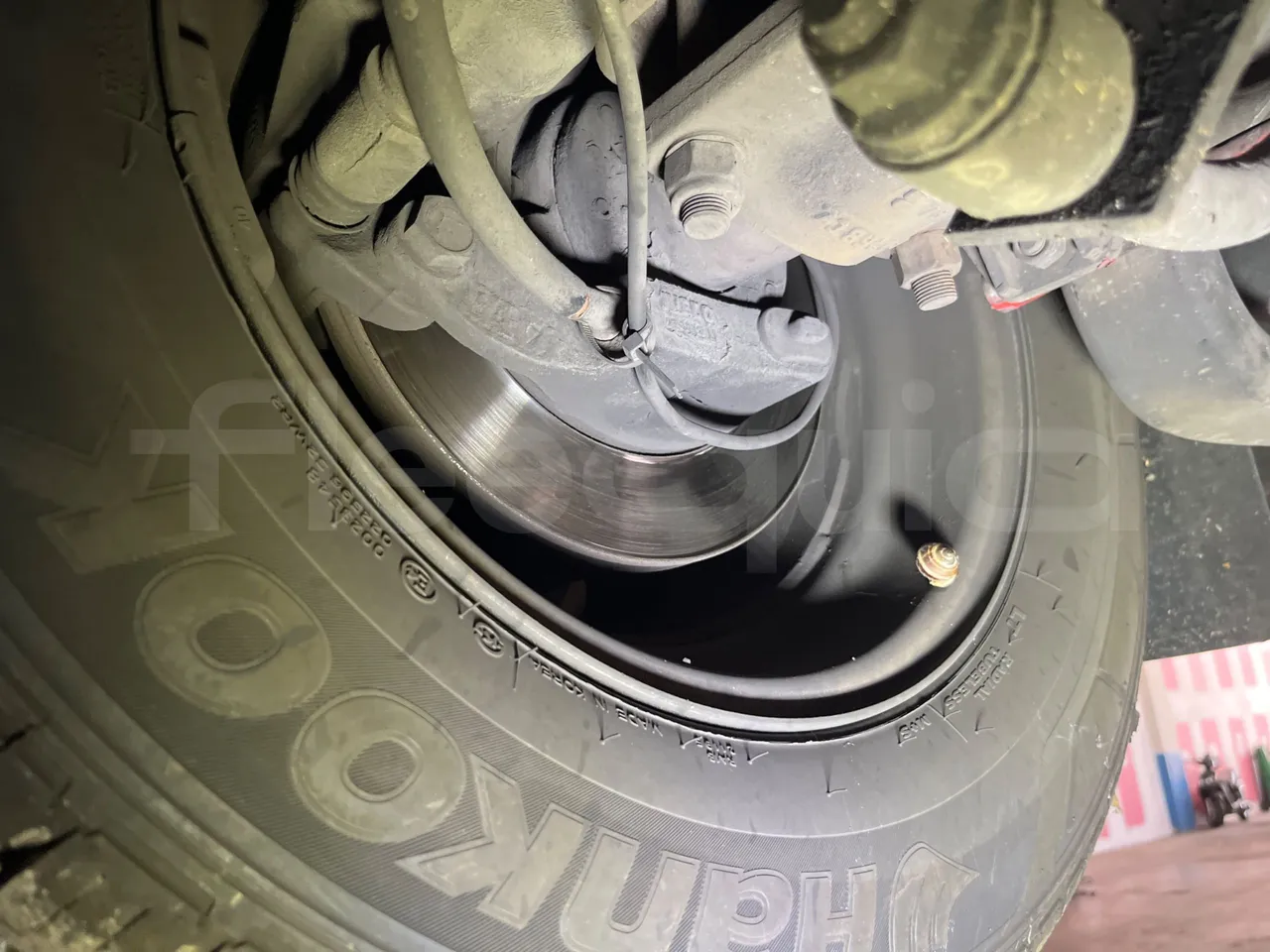 Iveco Daily A50C - EUR3 - 107kW - 6.948m - axle 2 discs right