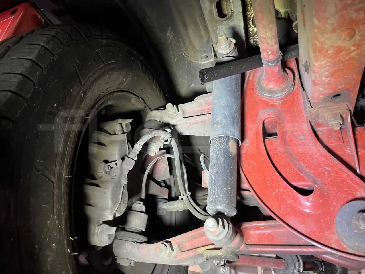 Iveco Daily A50C - EUR3 - 107kW - 6.948m - front shock absorbers left