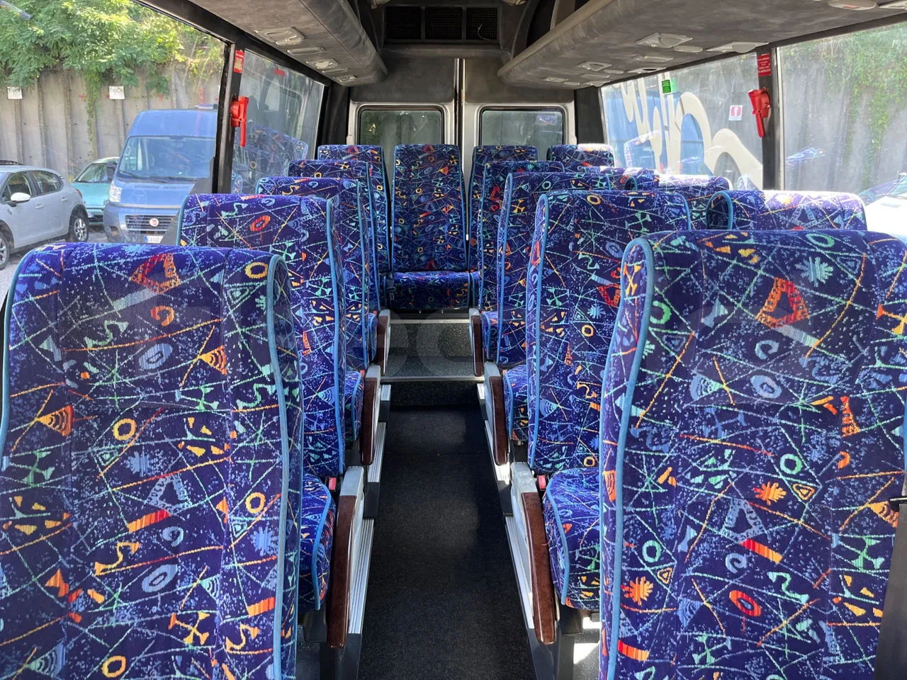 Iveco Daily A50C - EUR3 - 107kW - 6.948m - interior reverse seats driver height (mandatory for bus to scrap)