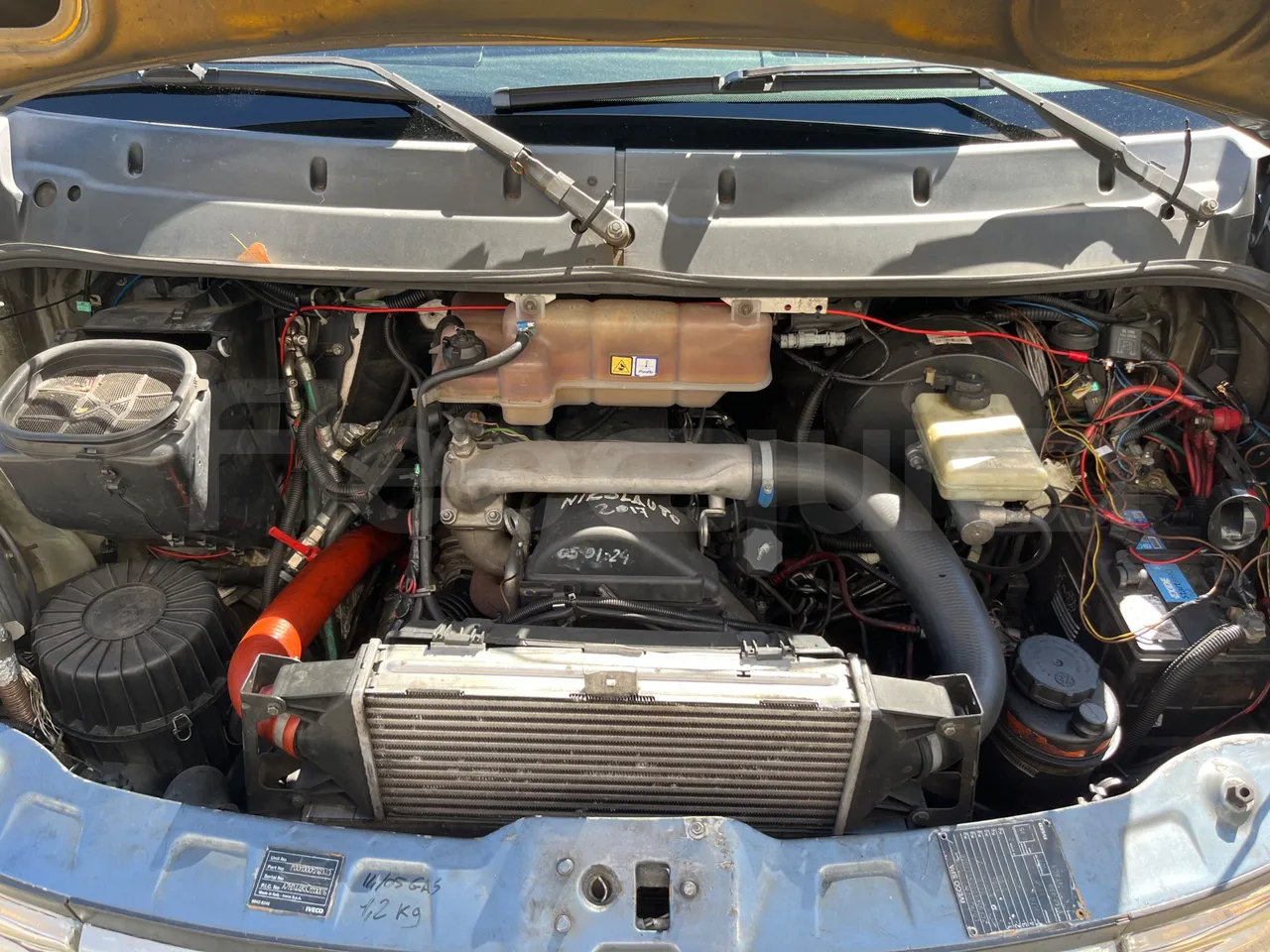 Iveco Daily A50C - EUR3 - 107kW - 6.948m - rear hatch open (mandatory for bus to scrap)