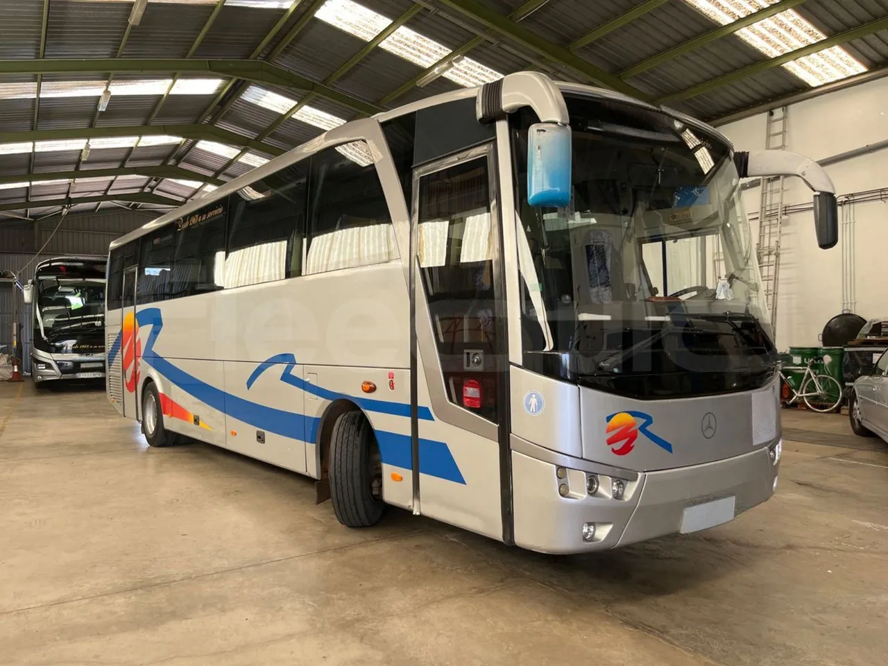 Otokar Vectio T Vectio 290T/ Euro 5 - 213 Kw - 10 Mt - 3/4 front right doors (mandatory for bus to scrap)