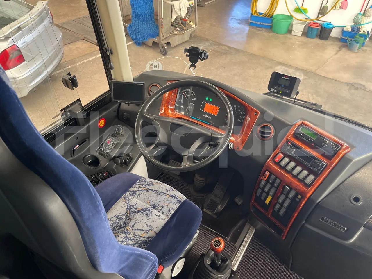 Otokar Vectio T Vectio 290T/ Euro 5 - 213 Kw - 10 Mt - buttons panels on (mandatory for bus to scrap)