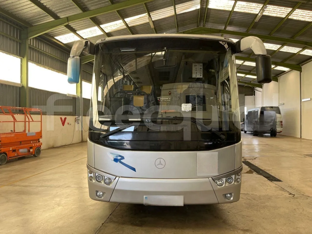 Otokar Vectio T Vectio 290T/ Euro 5 - 213 Kw - 10 Mt - front photo