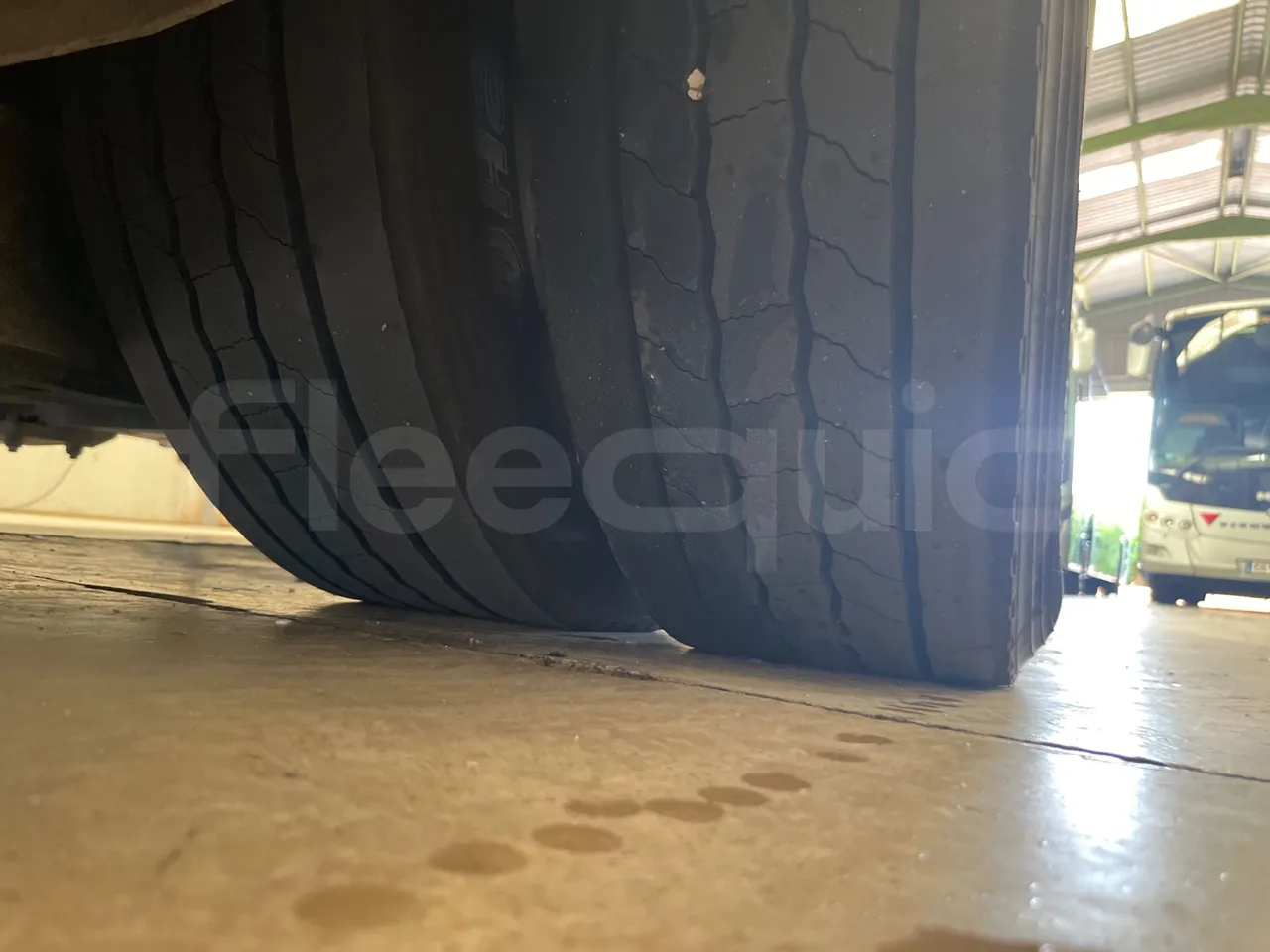 Otokar Vectio T Vectio 290T/ Euro 5 - 213 Kw - 10 Mt - tread condition second axle tires left