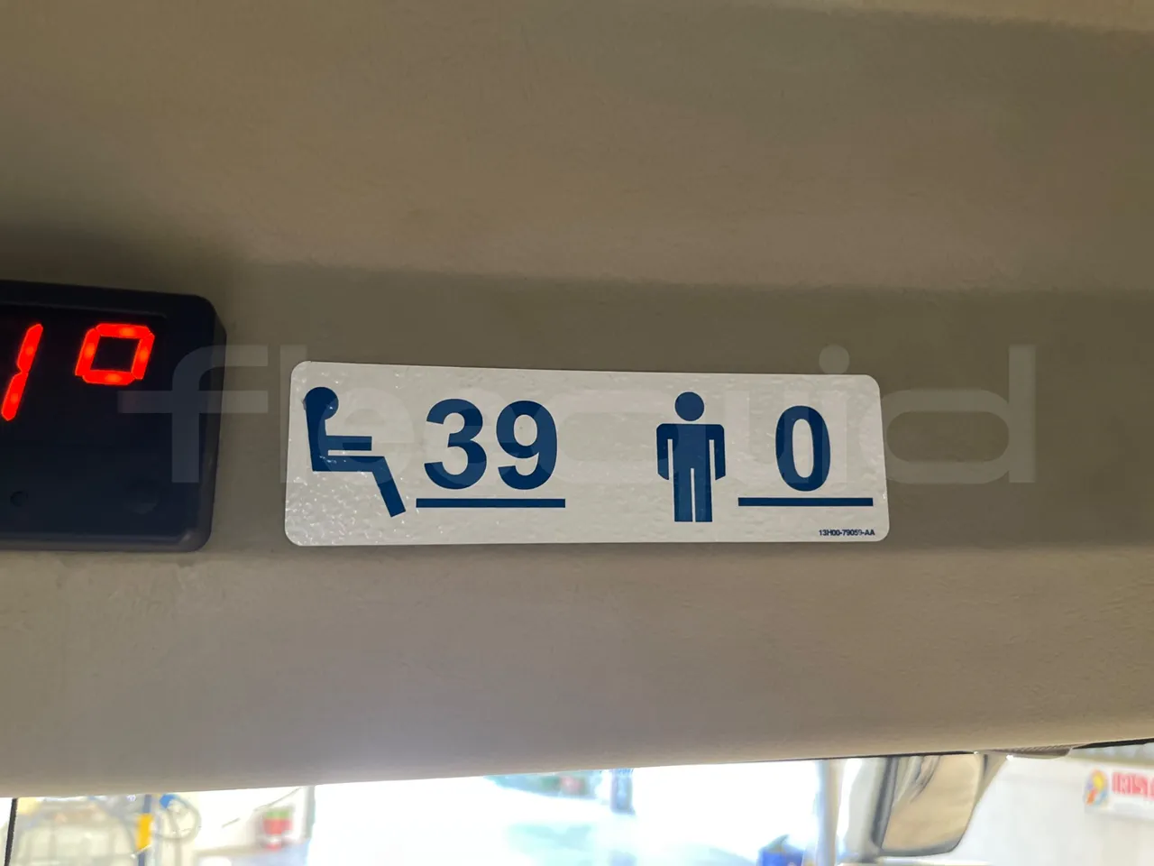 Otokar Vectio T Vectio 290T/ Euro 5 - 213 Kw - 10 Mt - seat plate photo