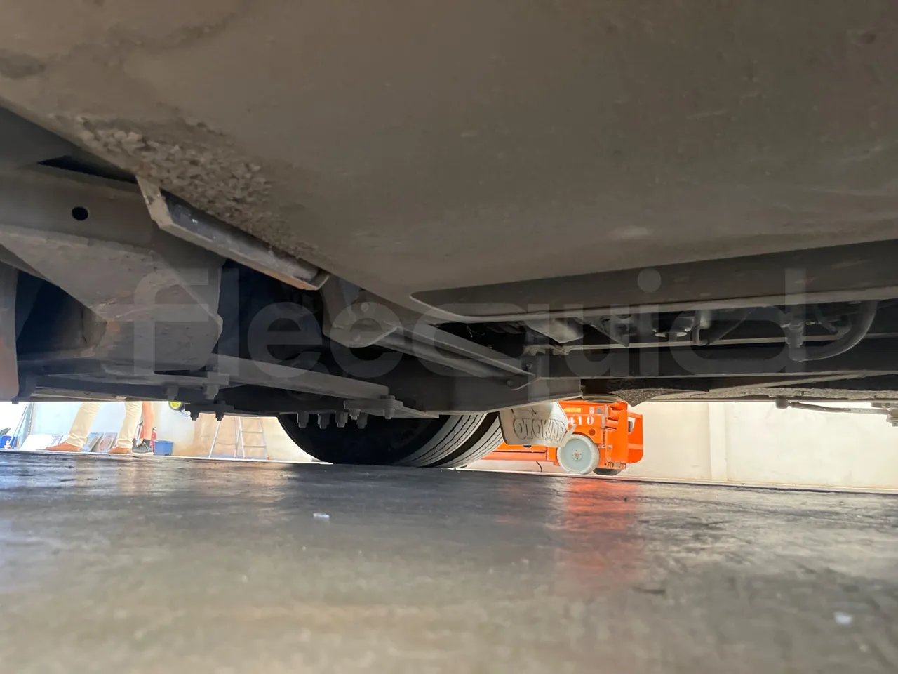 Otokar Vectio T Vectio 290T/ Euro 5 - 213 Kw - 10 Mt - axle 3 right side