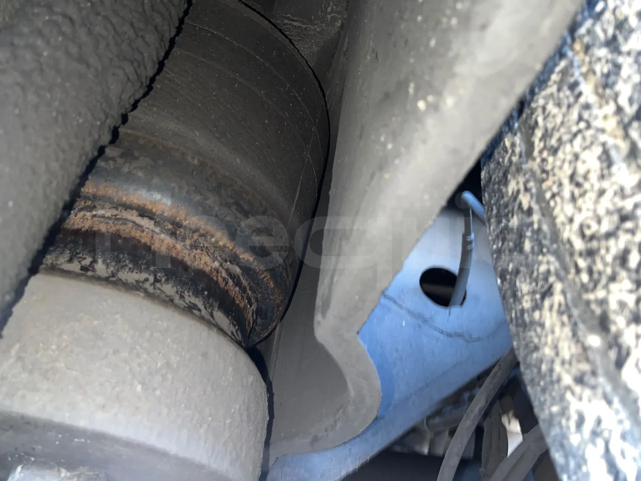 Neoplan N2216 N2216/3 - EUR4 - 324kW - 13.800m - axel 2 air springs 2 right