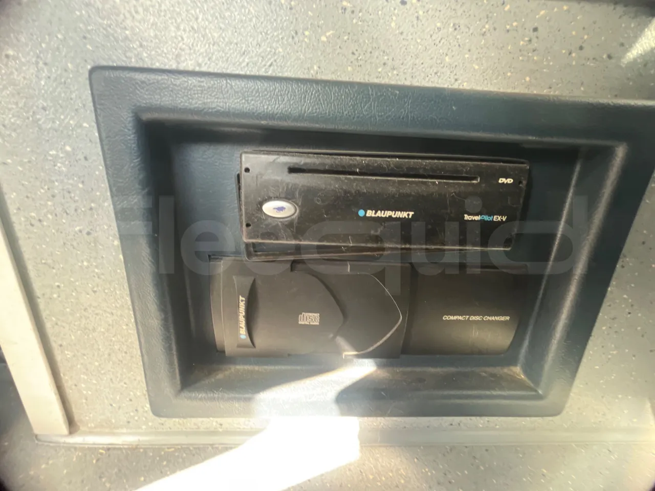 Neoplan N2216 N2216/3 - EUR4 - 324kW - 13.800m - onboard devices 2