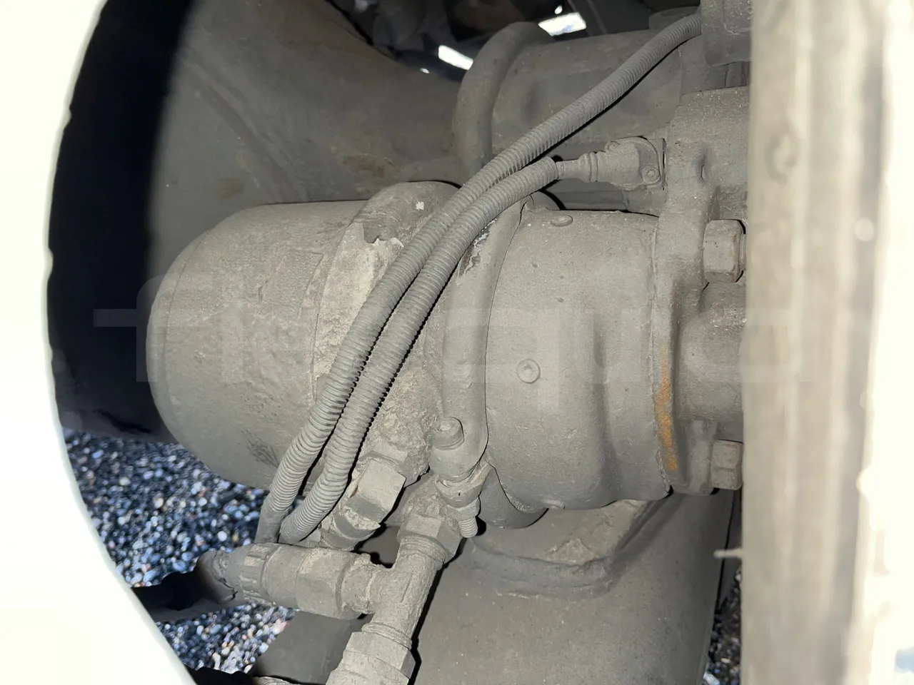 Neoplan N2216 N2216/3 - EUR4 - 324kW - 13.800m - axle 2 caliper brakes right