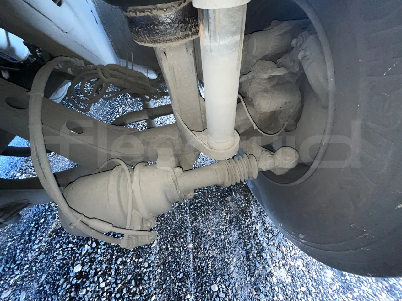 Neoplan N2216 N2216/3 - EUR4 - 324kW - 13.800m - axel 3 caliper brakes left