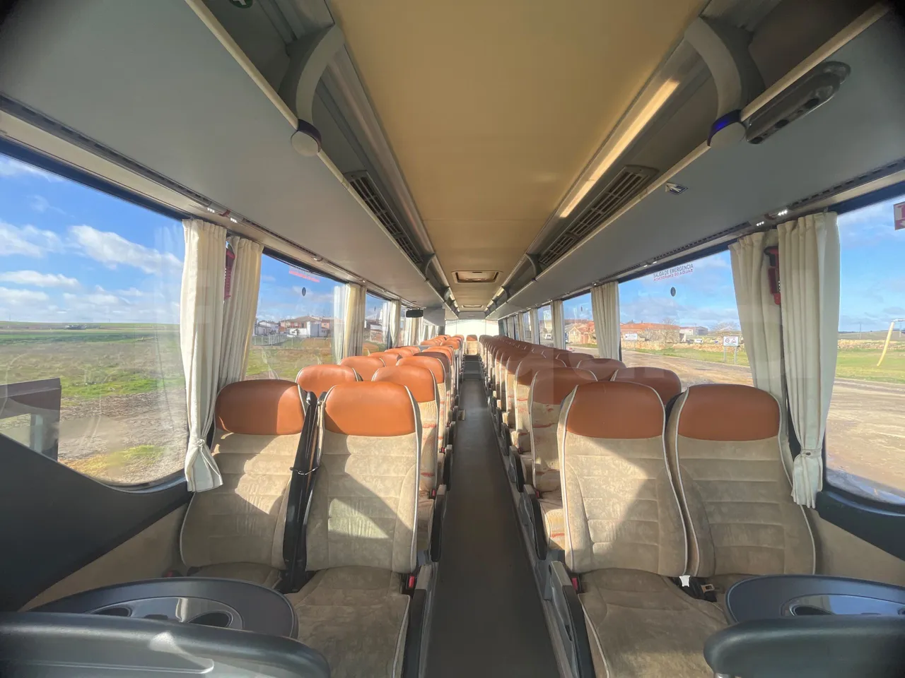 Neoplan N2216 N2216/3 - EUR4 - 324kW - 13.800m - handrails photo