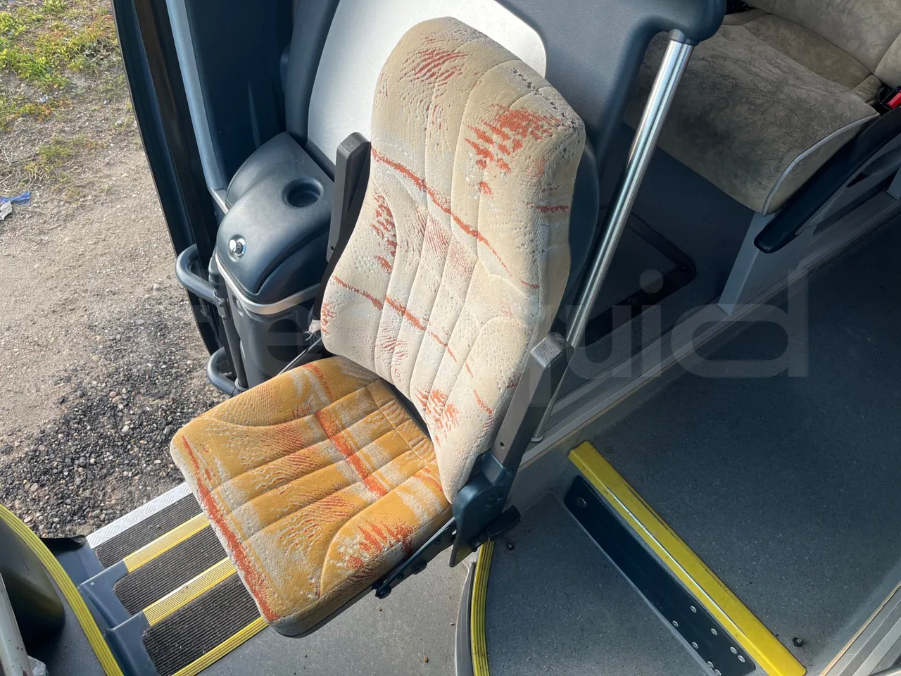 Neoplan N2216 N2216/3 - EUR4 - 324kW - 13.800m - hostess seat photo