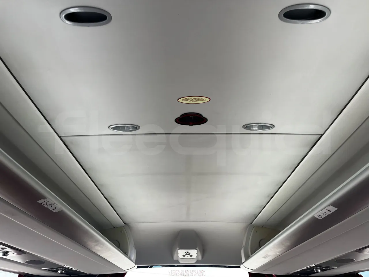 Irizar i6 12.35 - EUR6 - 305kW - 12.200m - roof hatch 2