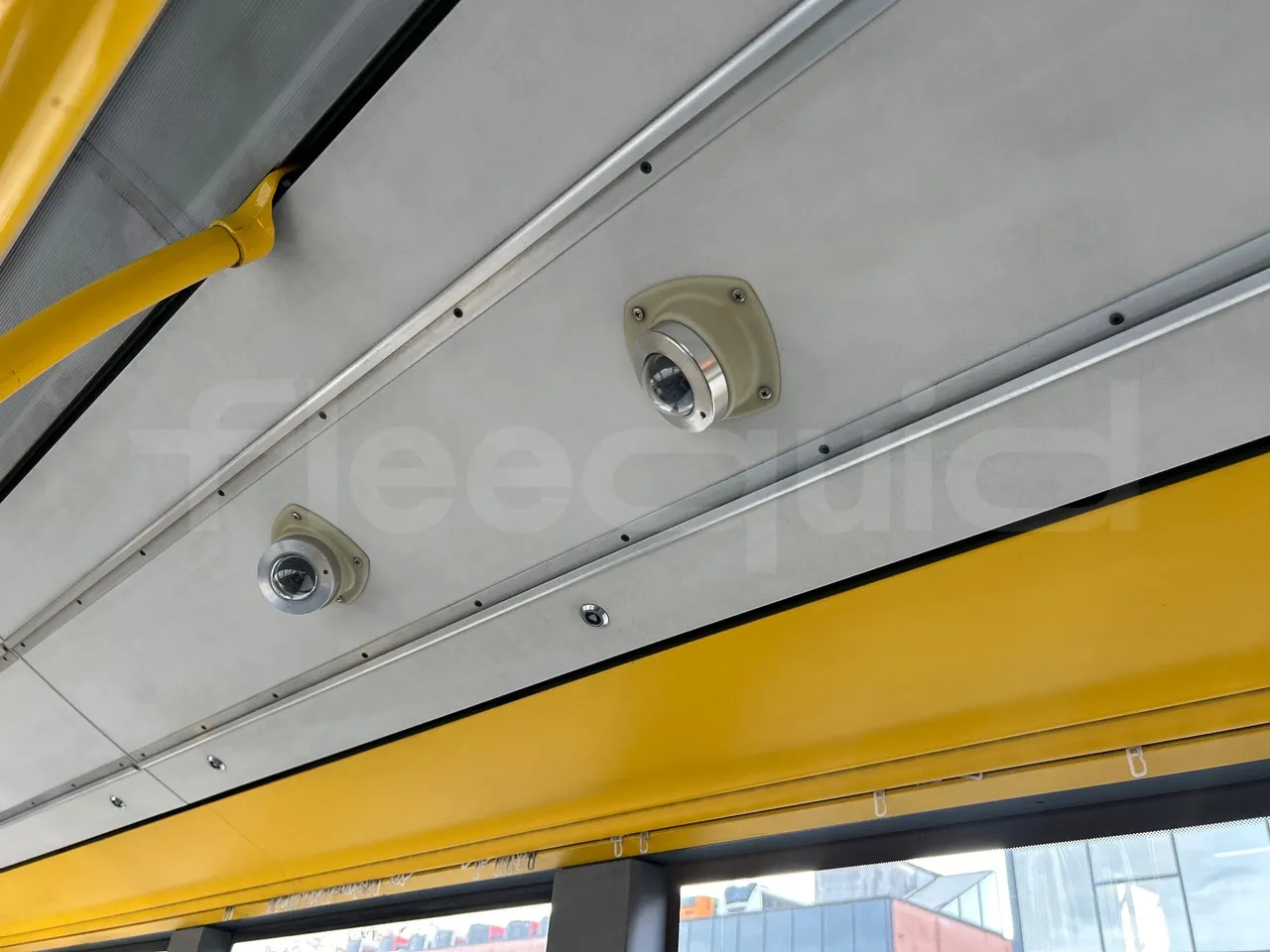 Mercedes-Benz O 530 G- 3P - Euro5 - 260kW - 17.940mt - camera accessories photo