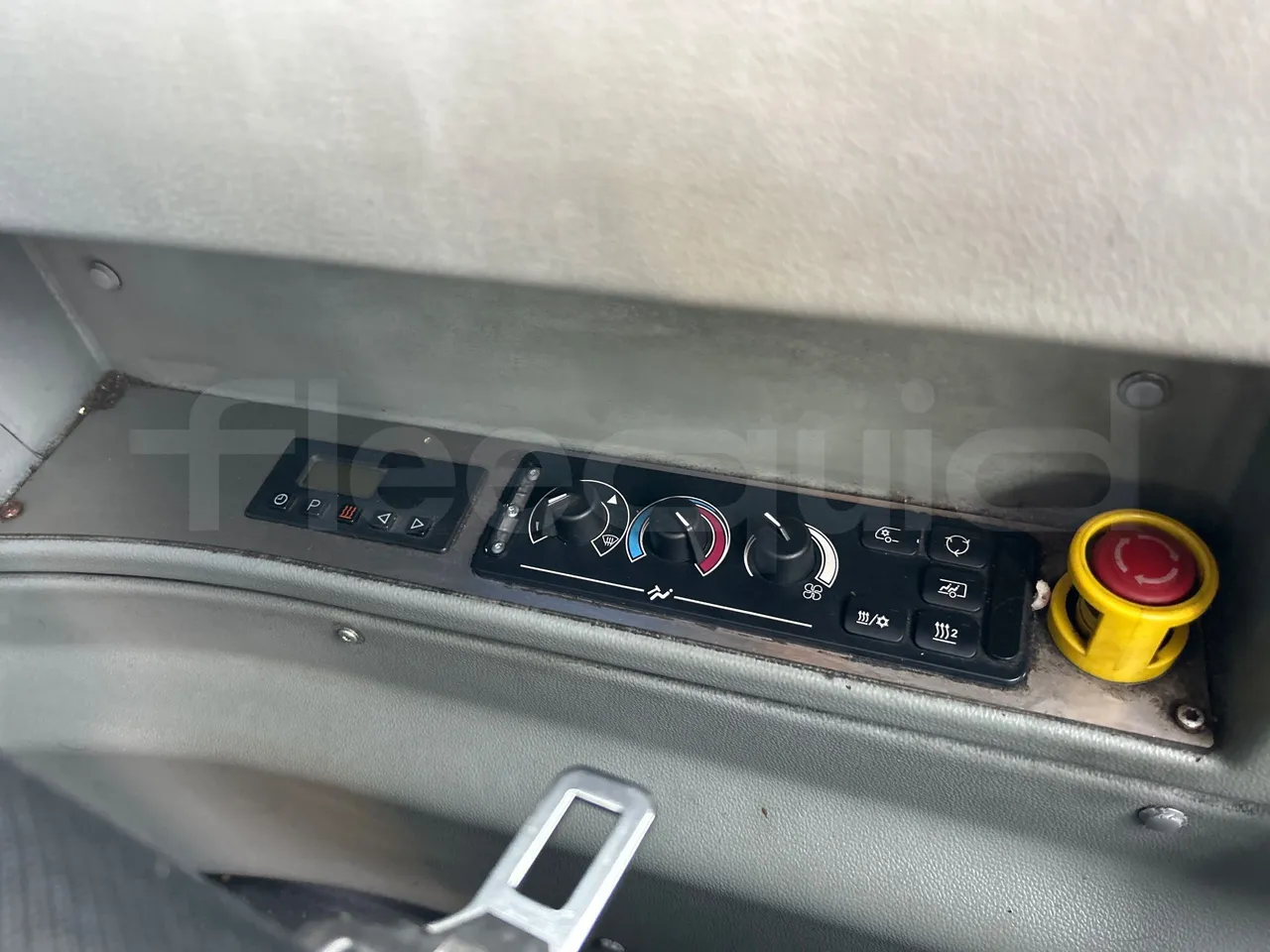 Mercedes-Benz O 530 G- 3P - Euro5 - 260kW - 17.940mt - onboard devices 2