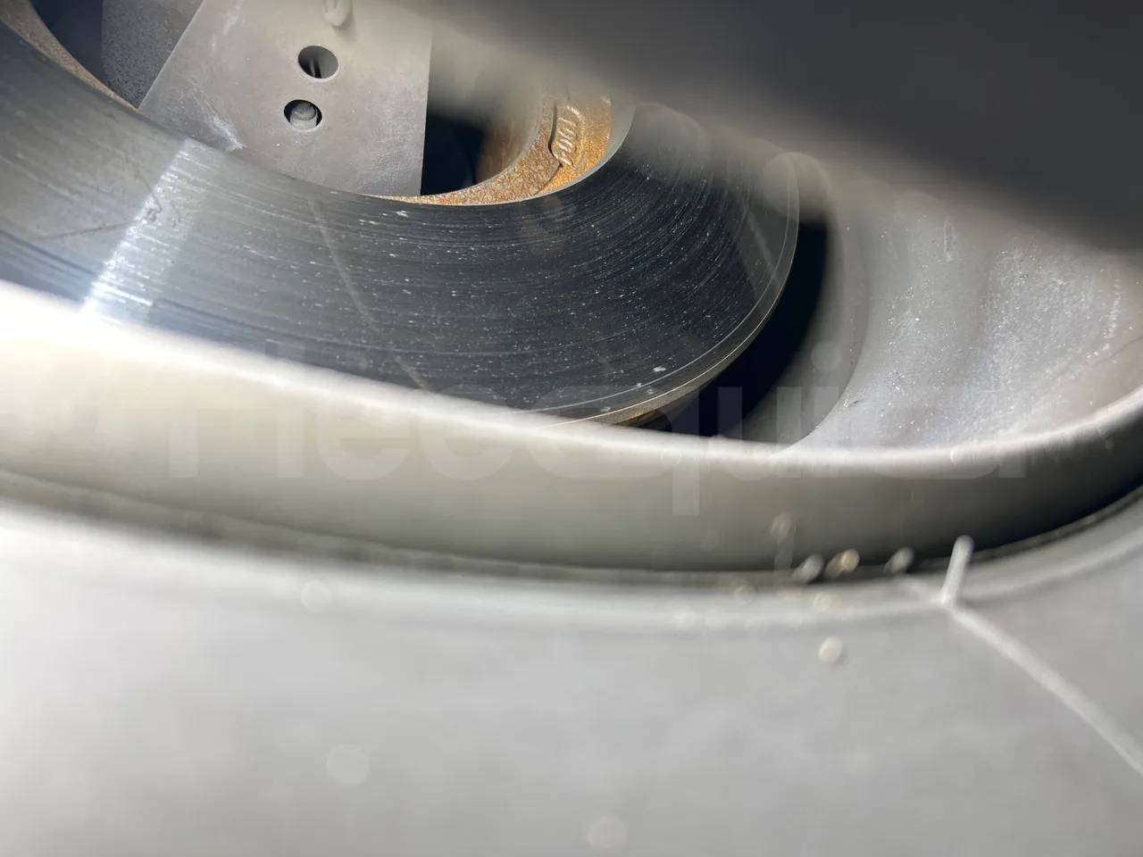 Mercedes-Benz O 530 G- 3P - Euro5 - 260kW - 17.940mt - axle 2 discs right