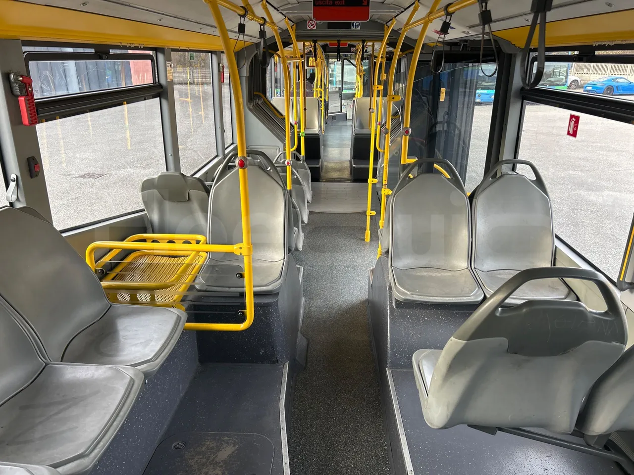 Mercedes-Benz O 530 G- 3P - Euro5 - 260kW - 17.940mt - forward view all seats last row height