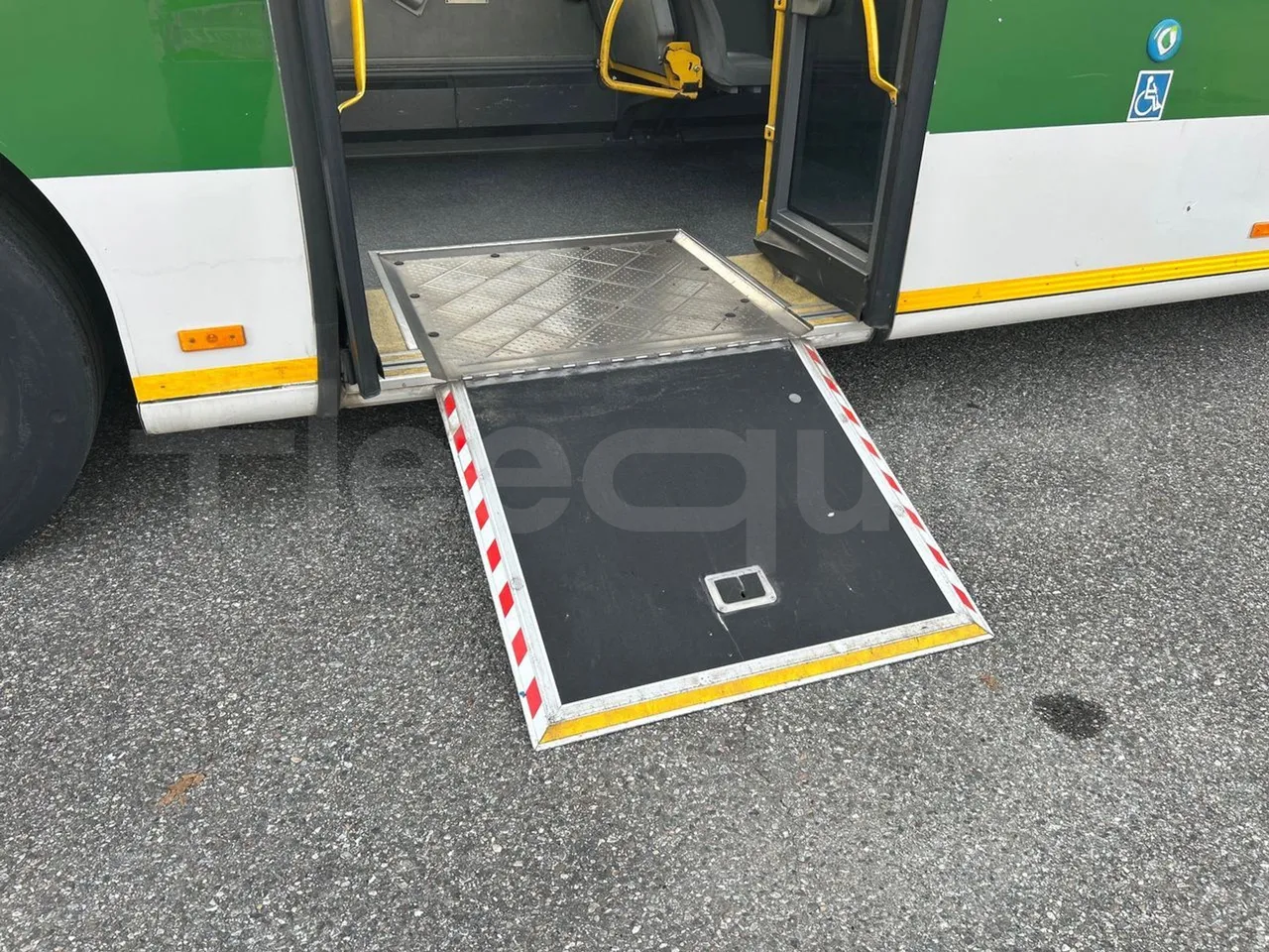 Mercedes-Benz O 530 G- 3P - Euro5 - 260kW - 17.940mt - platform open photo