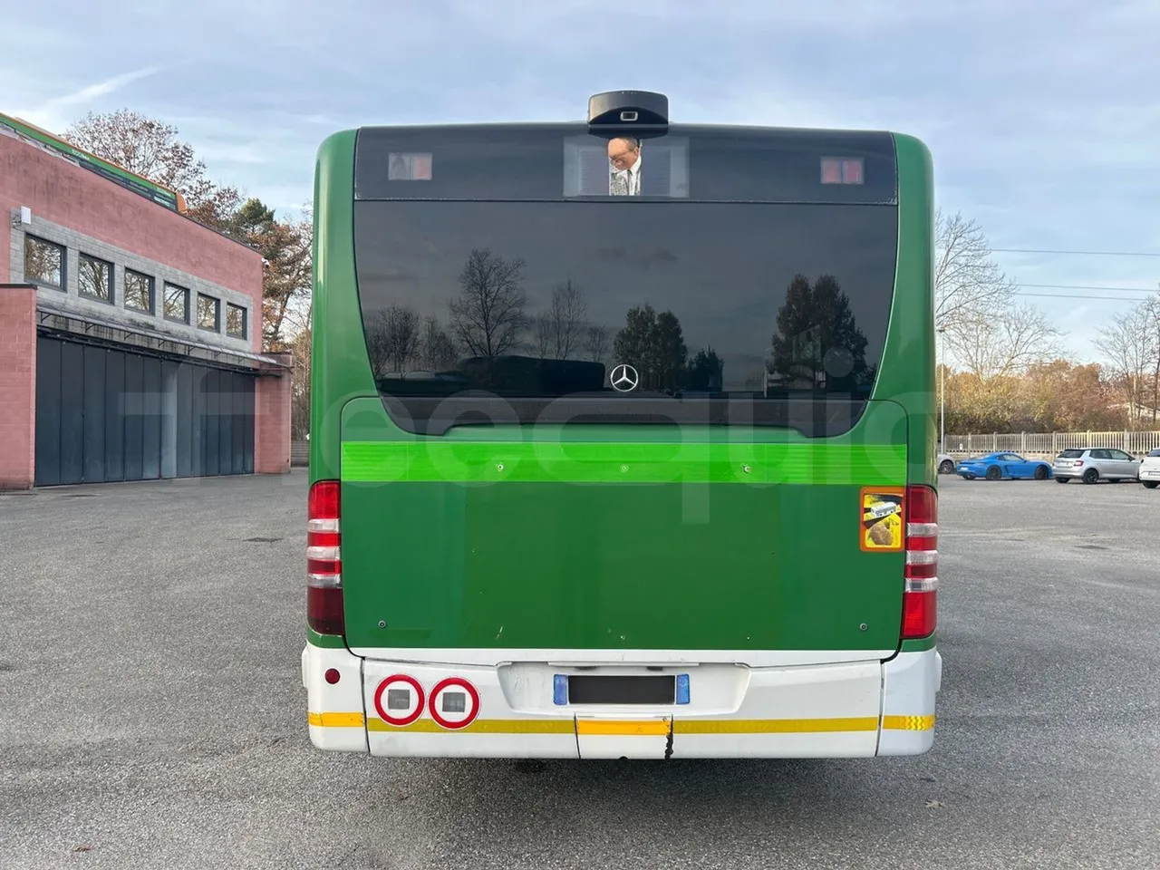 Mercedes-Benz O 530 G- 3P - Euro5 - 260kW - 17.940mt - rear hatch closed