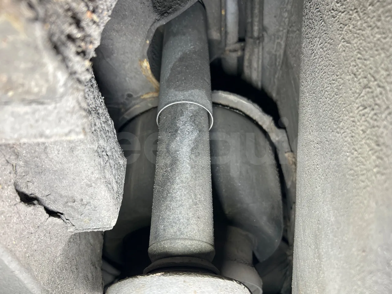 Mercedes-Benz O 530 G- 3P - Euro5 - 260kW - 17.940mt - axel 3 shock absorbers 2 right