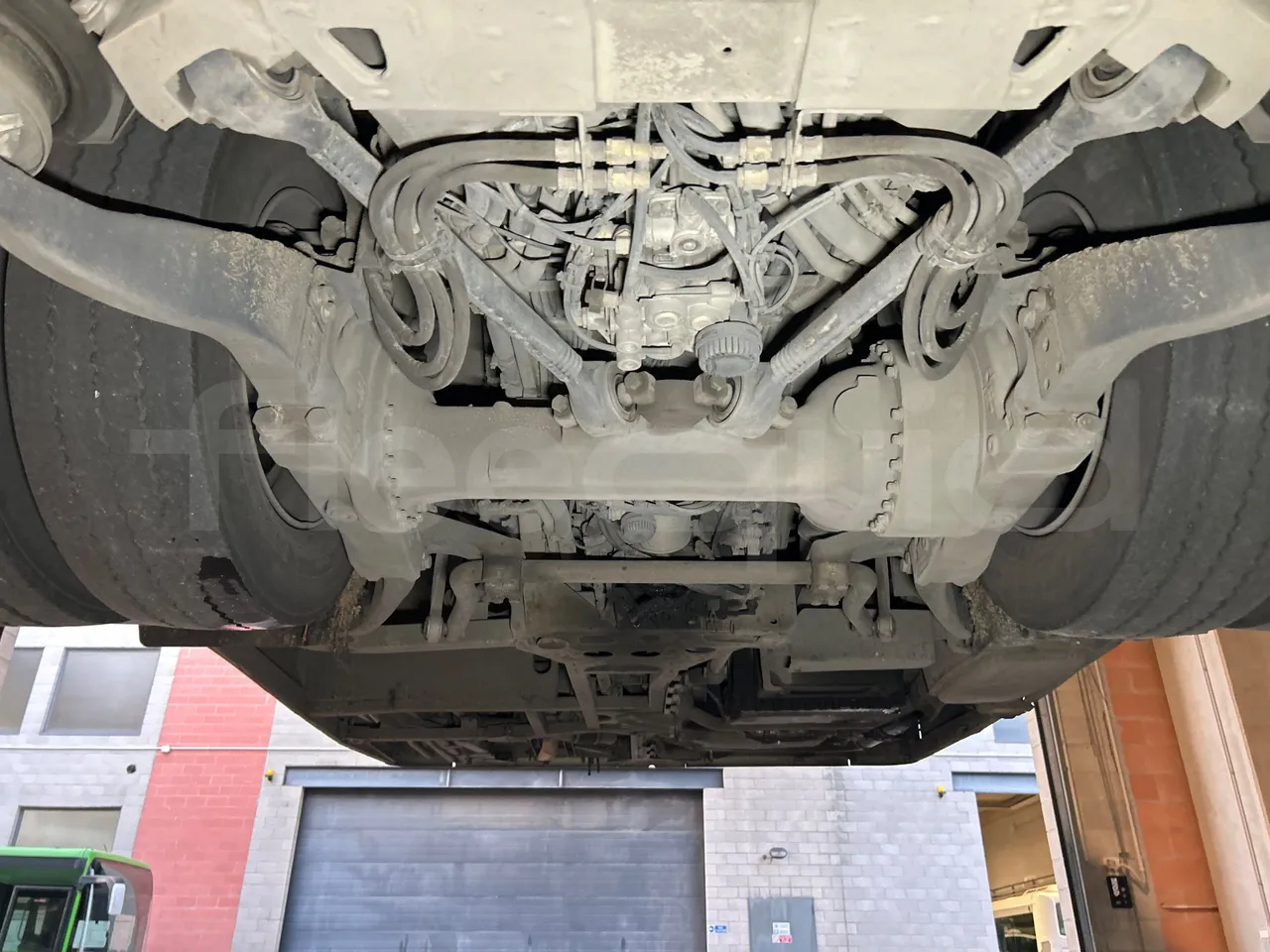 Mercedes-Benz O 530 G- 3P - Euro5 - 260kW - 17.940mt - axle 3 central