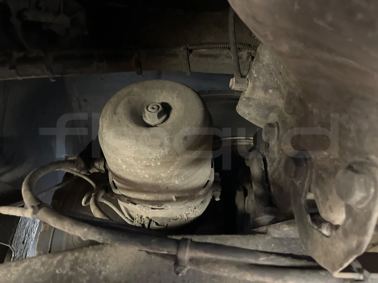 Setra S515 410 02 - Euro6 - 315kW - 12.300mt - axle 2 caliper brakes left