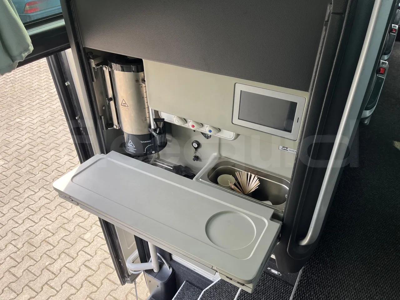 Setra S515 410 02 - Euro6 - 315kW - 12.300mt - coffee machine accessories