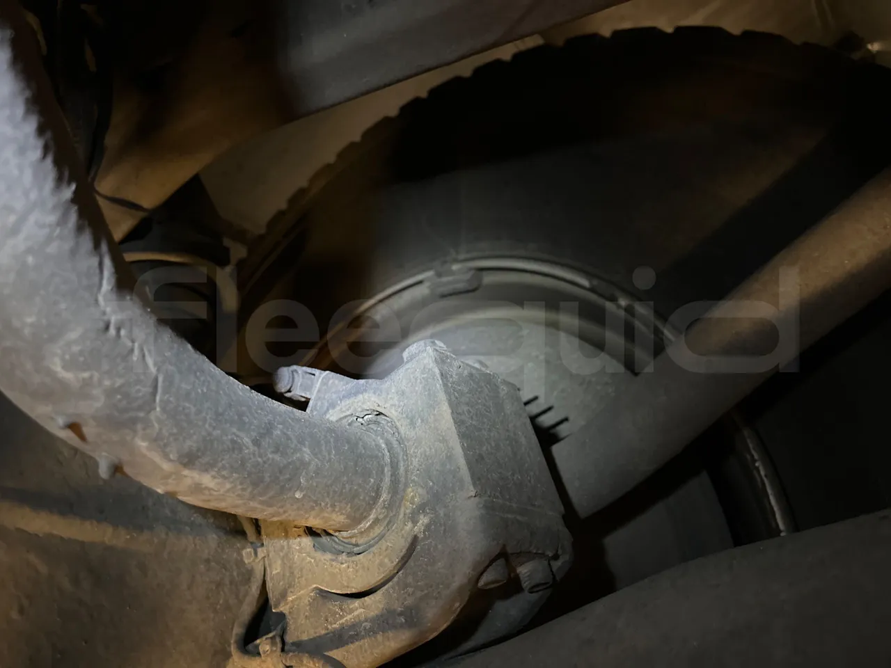 Setra S515 410 02 - Euro6 - 315kW - 12.300mt - axle 2 discs left