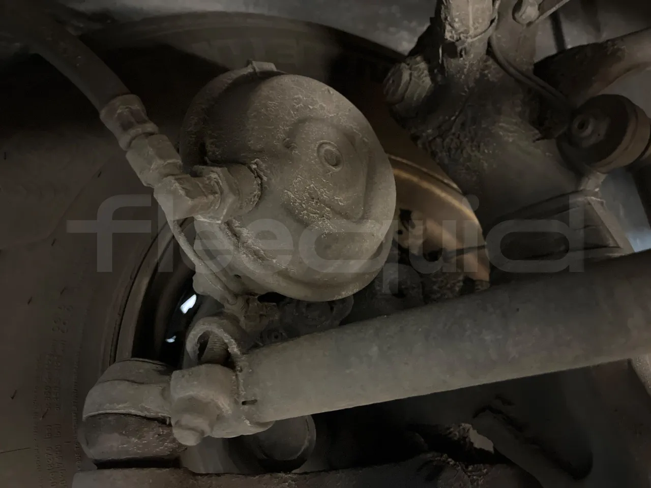 Setra S515 410 02 - Euro6 - 315kW - 12.300mt - front brake calipers right