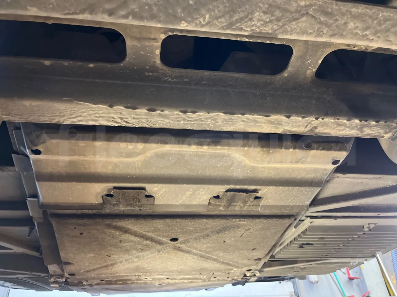 Setra S515 410 02 - Euro6 - 315kW - 12.300mt - gearbox photo