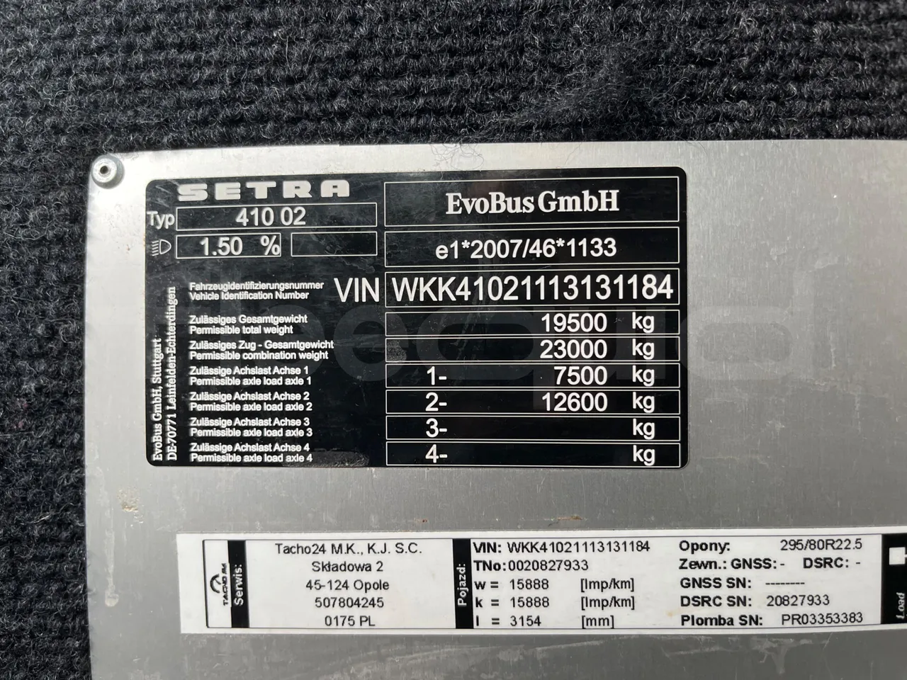 Setra S515 410 02 - Euro6 - 315kW - 12.300mt - vehicle plate photo