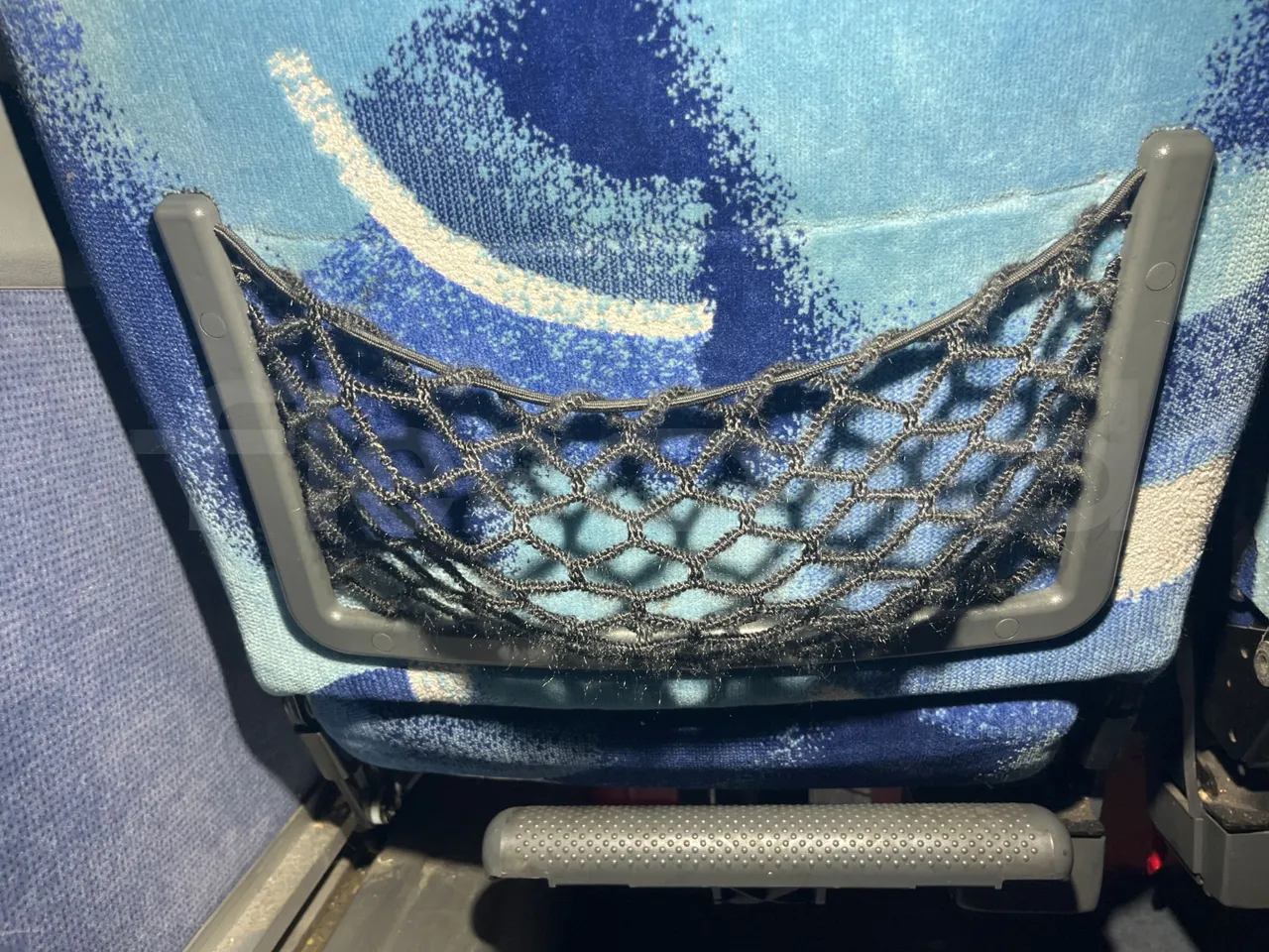 Setra S431 DT - Euro4 - 370kW - 13.890mt - mesh detail photo