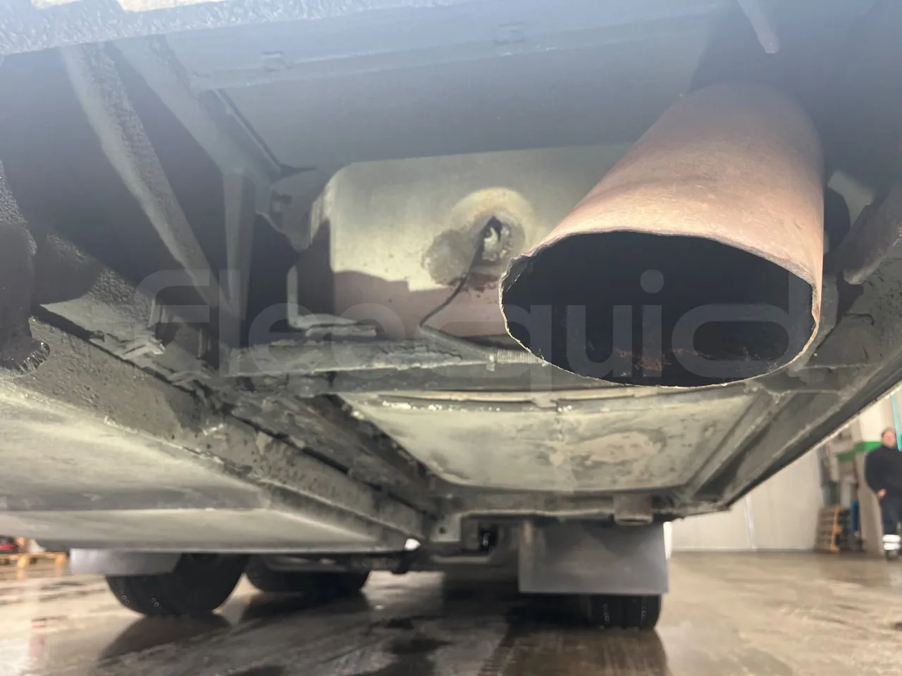 Setra S431 DT - Euro4 - 370kW - 13.890mt - exhaust photo