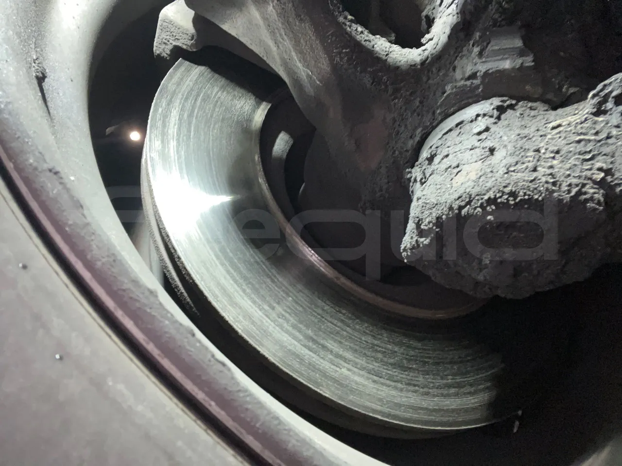 Setra S431 DT - Euro4 - 370kW - 13.890mt - front discs right