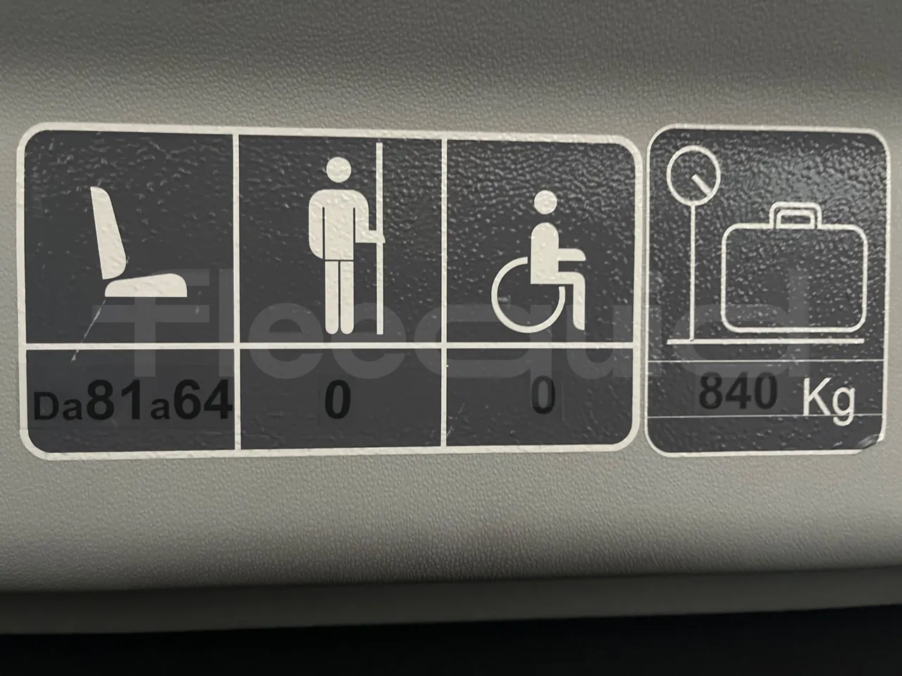 Setra S431 DT - Euro4 - 370kW - 13.890mt - seat plate photo