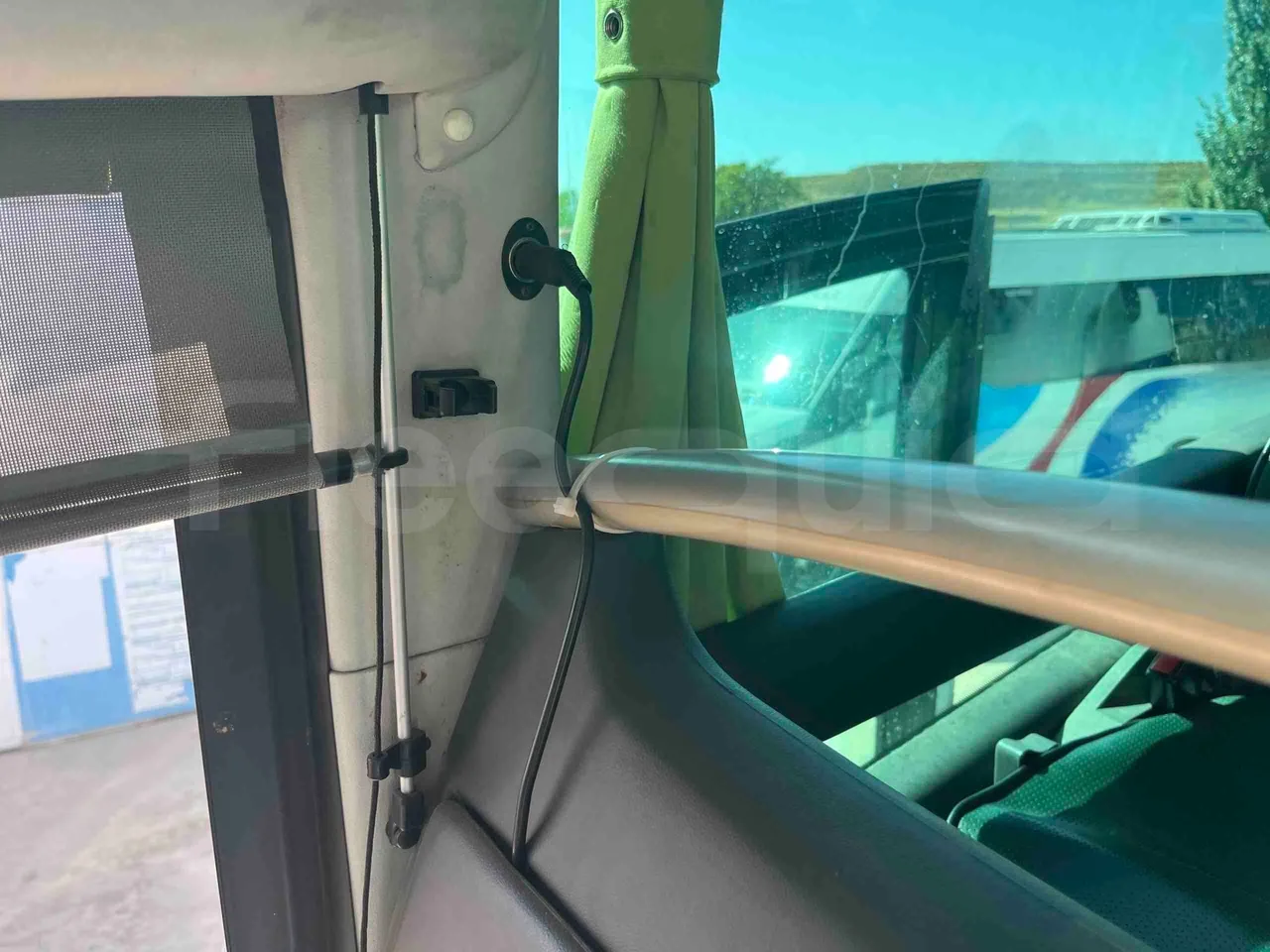 Irizar Mercedes Benz - hostes microphone accessories photo