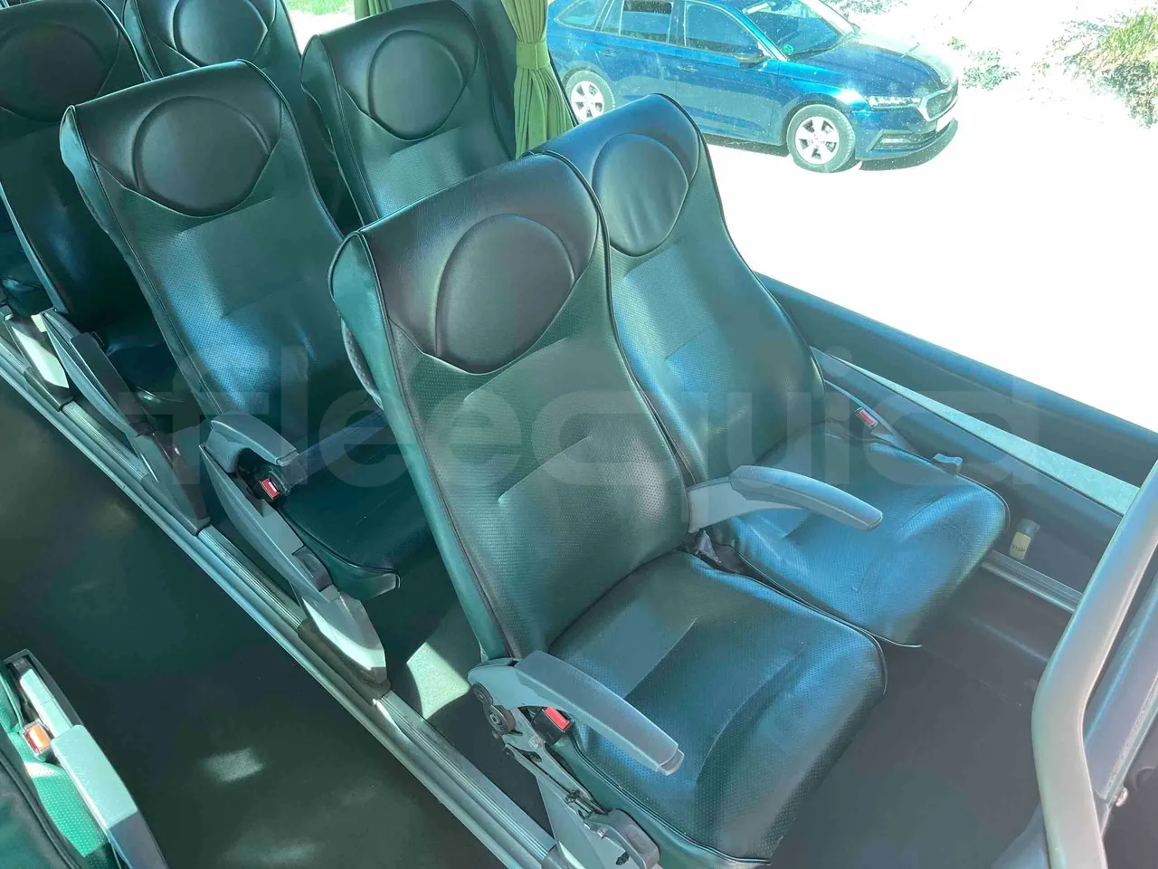 Irizar Mercedes Benz - single seat detail