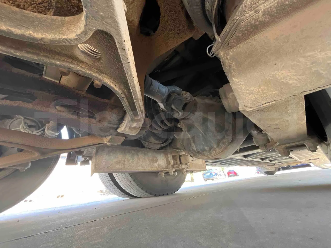 Irizar Mercedes Benz - differential photo