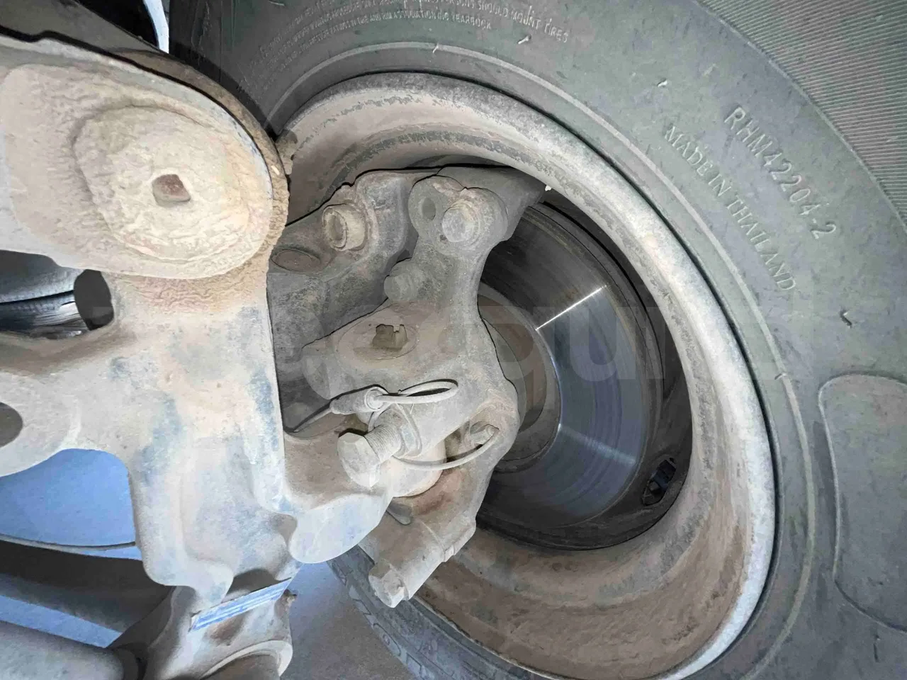 Irizar Mercedes Benz - axel 3  discs right