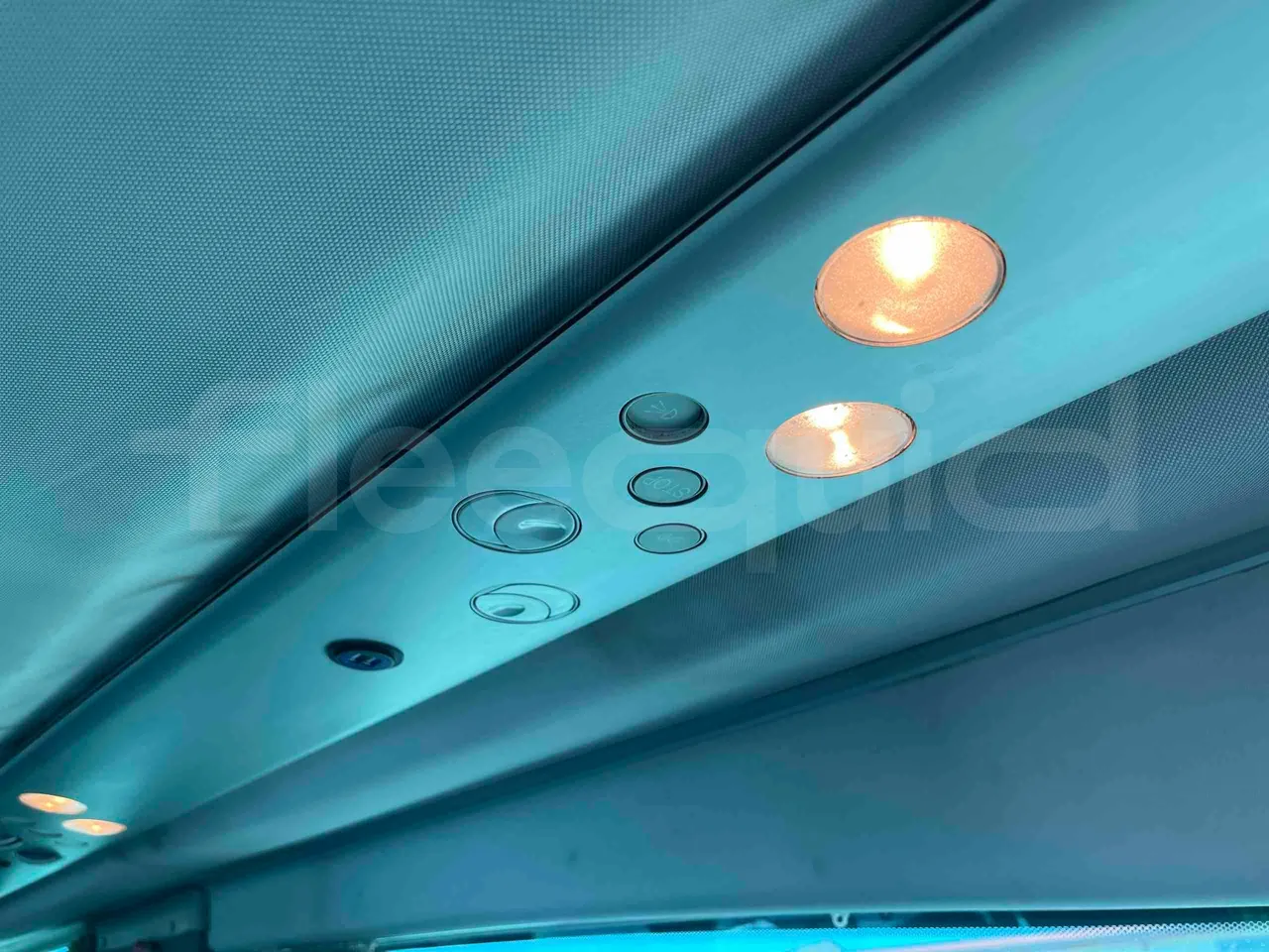 Irizar Mercedes Benz - power outlets detail