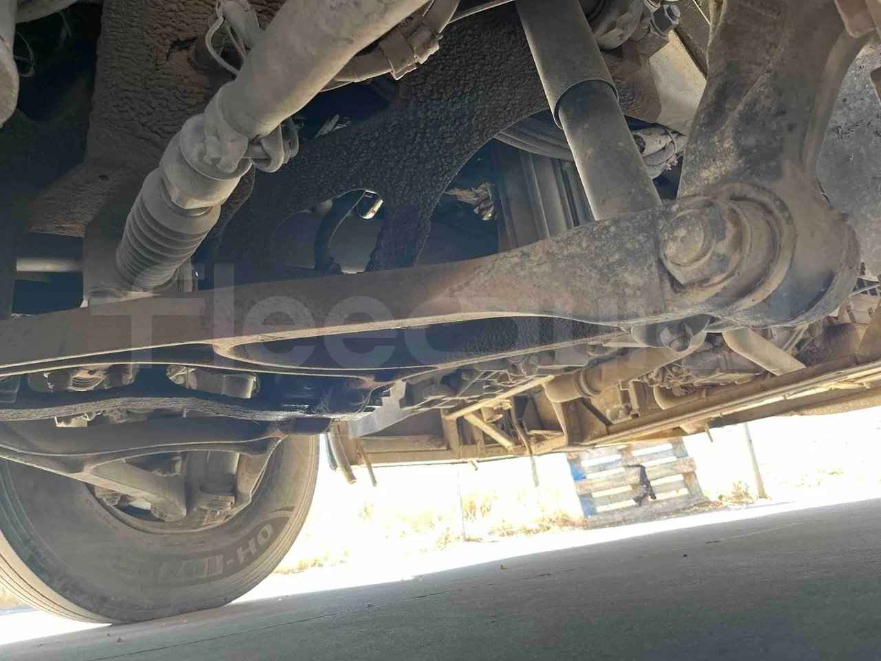 Irizar Mercedes Benz - axle 3 left side