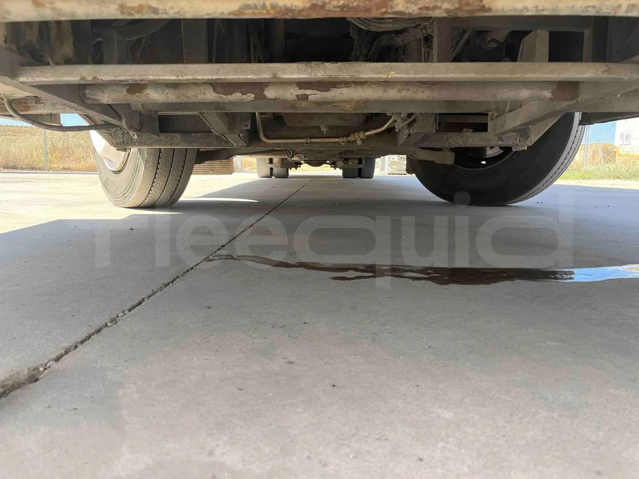 Irizar Mercedes Benz - front undercarriage from front