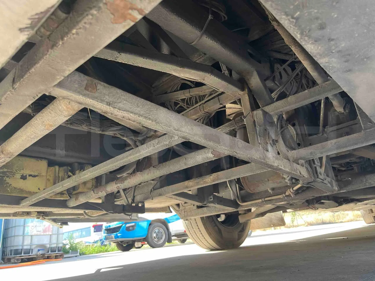 Irizar Mercedes Benz - spare wheel