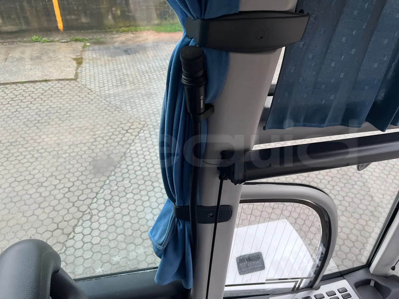 Irizar Scania K400 - EUR5 - 294kW - 12m - driver microphone accessories photo