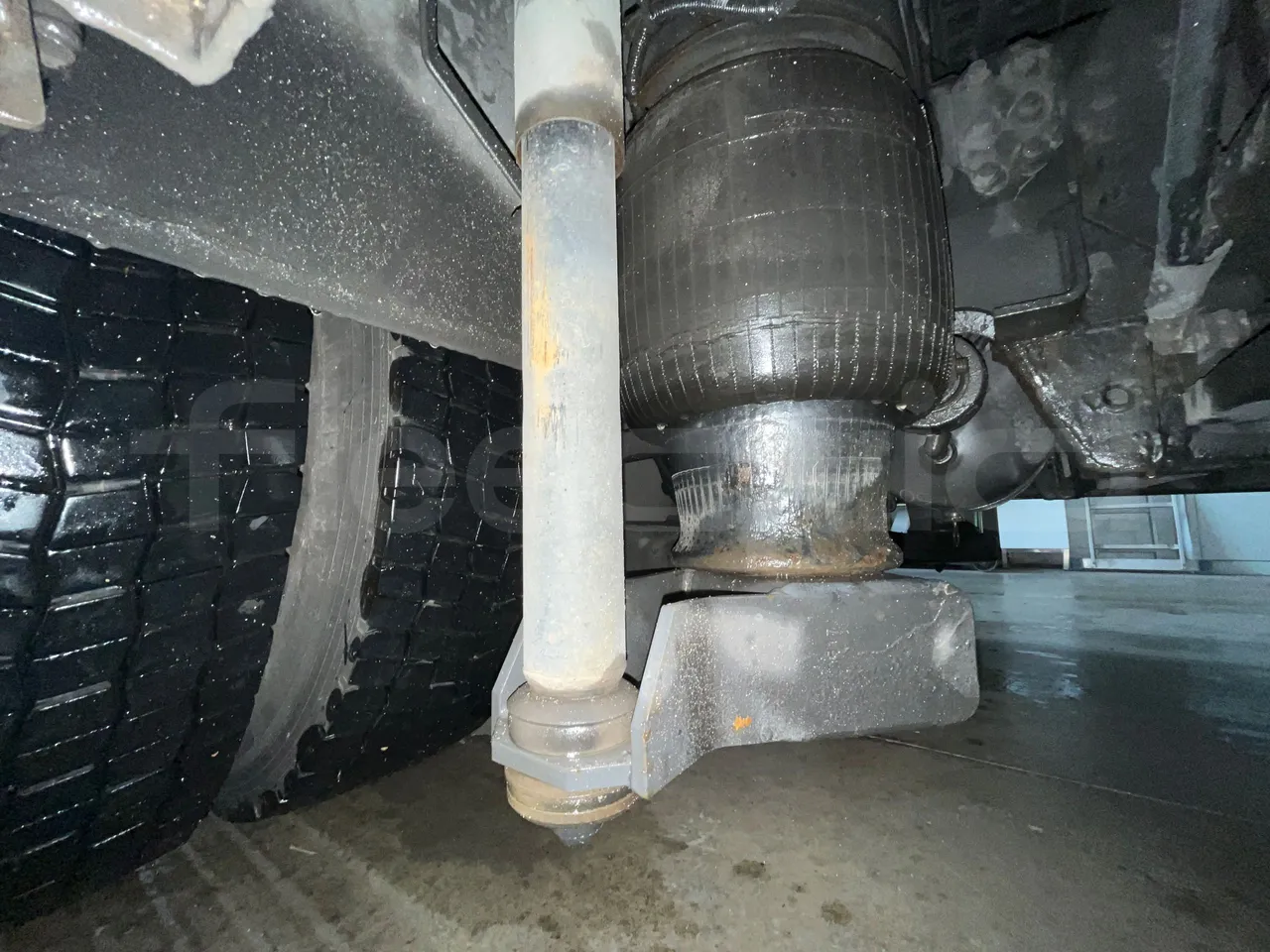 Irizar Scania K400 - EUR5 - 294kW - 12m - axel 2 air springs 2 left