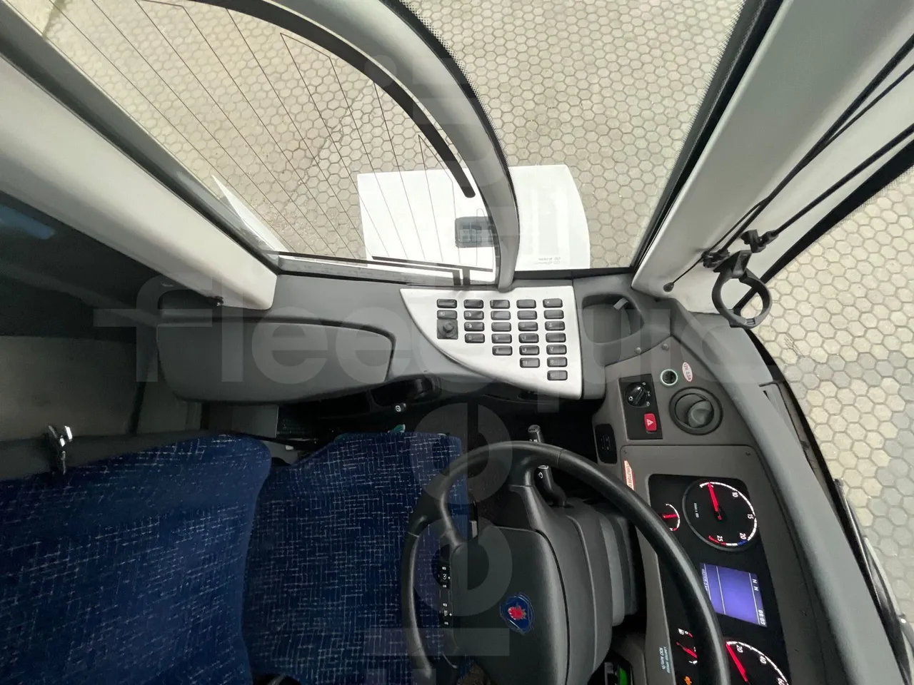 Irizar Scania K400 - EUR5 - 294kW - 12m - onboard devices 1