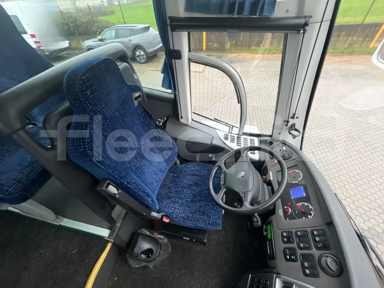 Irizar Scania K400 - EUR5 - 294kW - 12m - driver's seat photo