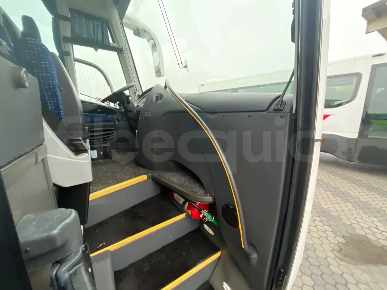 Irizar Scania K400 - EUR5 - 294kW - 12m - handrails photo