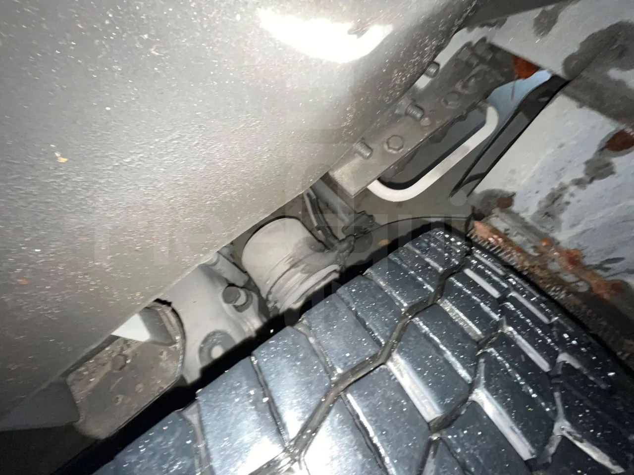 Irizar Scania K400 - EUR5 - 294kW - 12m - axle 2 shock absorbers 1 right