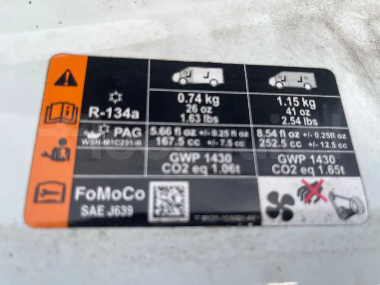 Ford Transit FBD - Euro 6 - 125 kW - 6.704 mt - engine plate photo